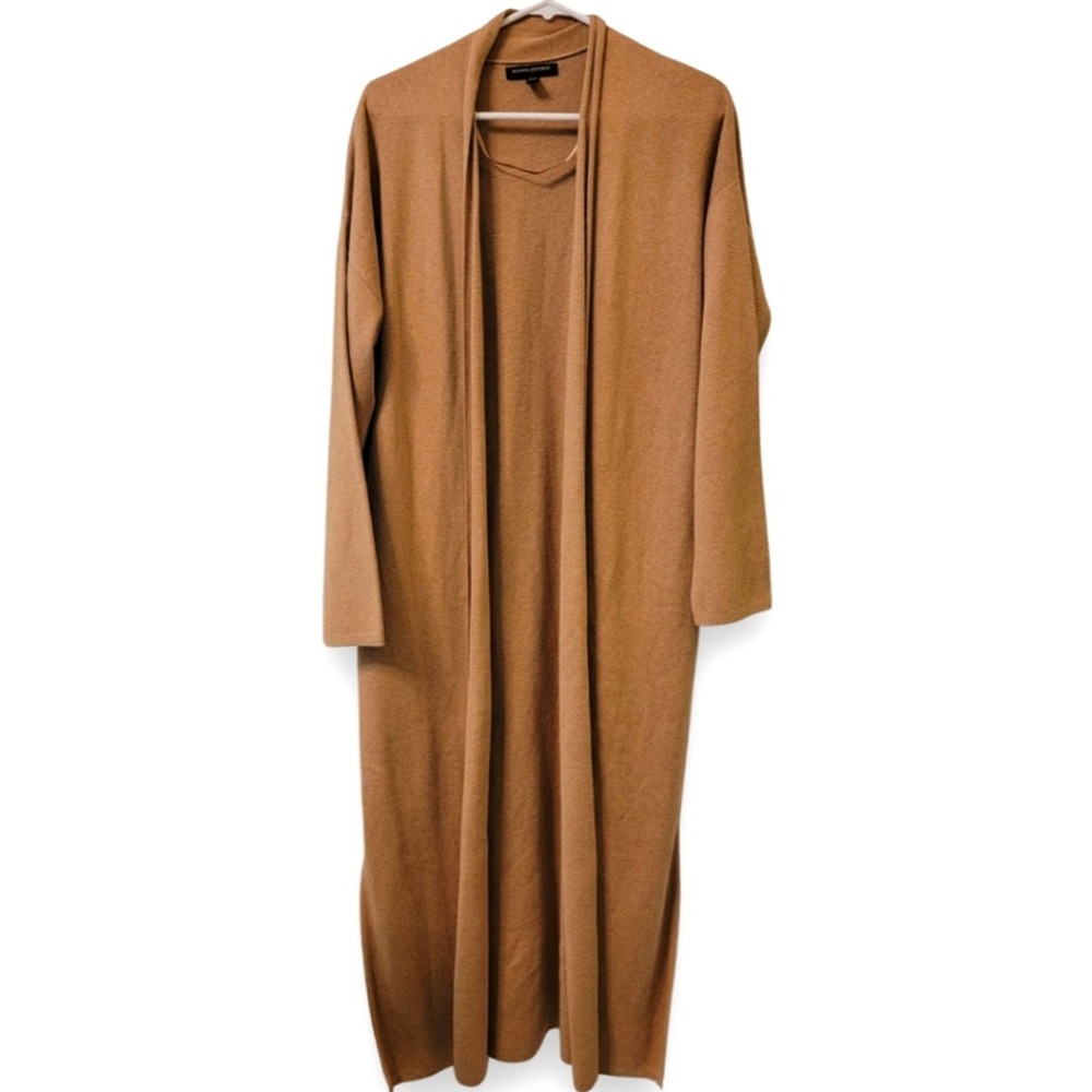 New Banana Republic cotton blend duster in camel, size L
